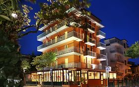 Hotel Beach2